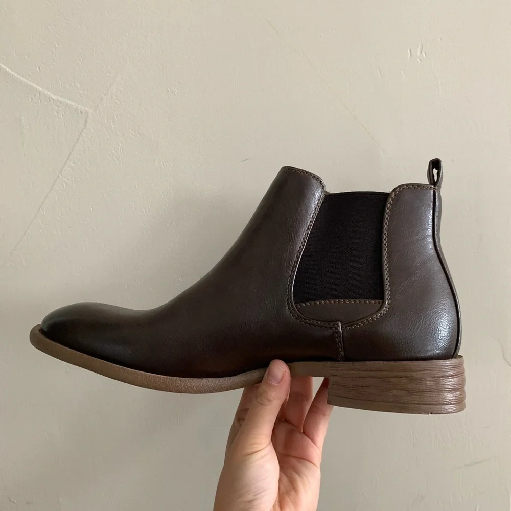 NIB Robert Wayne▪️Ankle Slip On Boots. Mens 7